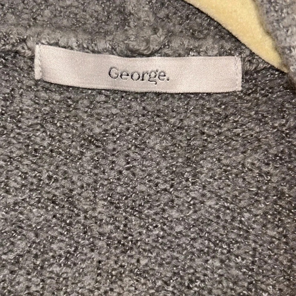 George Grey Sleeveless Cardigan. Size medium - Picture 3 of 4